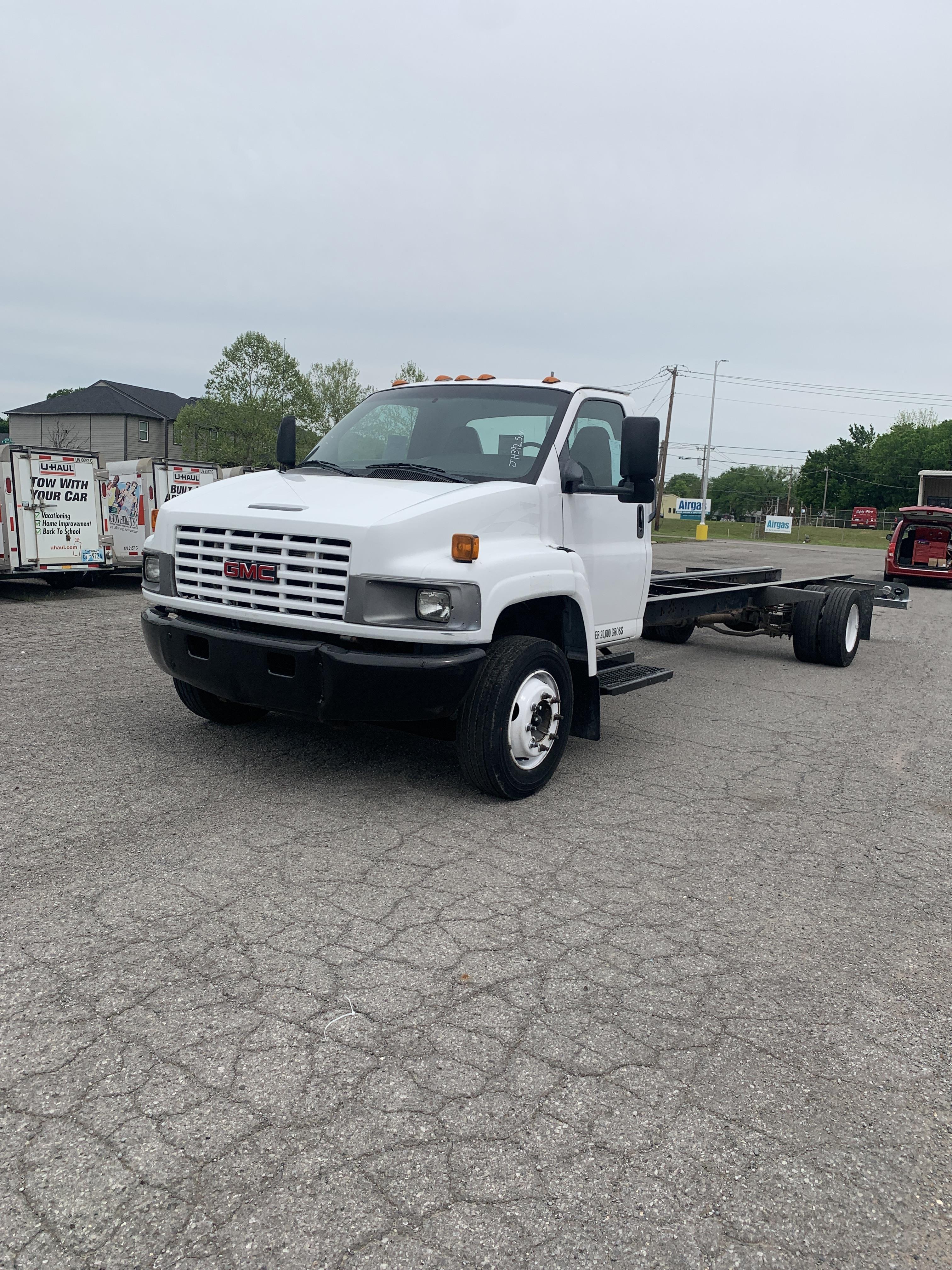 Used 2006 26 ' Cab and Chassis for sale