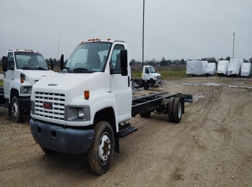Used 2007 26 ' Cab and Chassis for sale
