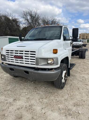 Used 2008 26 ' Cab and Chassis for sale