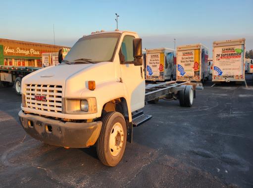 Used 2008 26 ' Cab and Chassis for sale