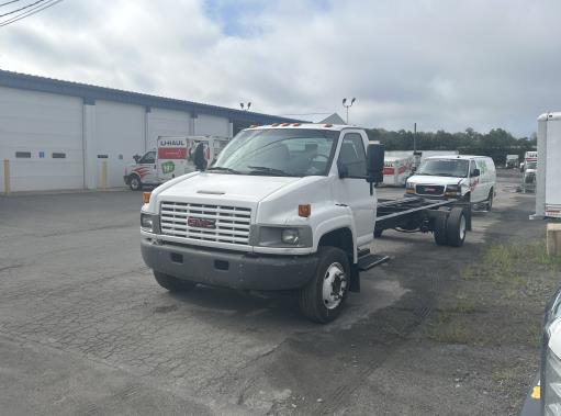 Used 2008 26 ' Cab and Chassis for sale