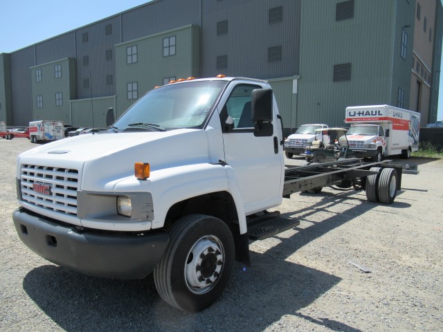 Used 2007 26 ' Cab and Chassis for sale