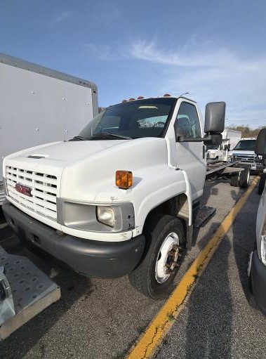 Used 2007 26 ' Cab and Chassis for sale