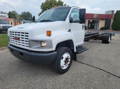Cabina y chasis 2008 de 26 ft usados para la venta