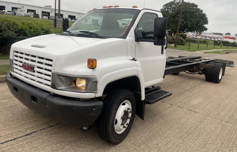 Used 2007 26 ' Cab and Chassis for sale