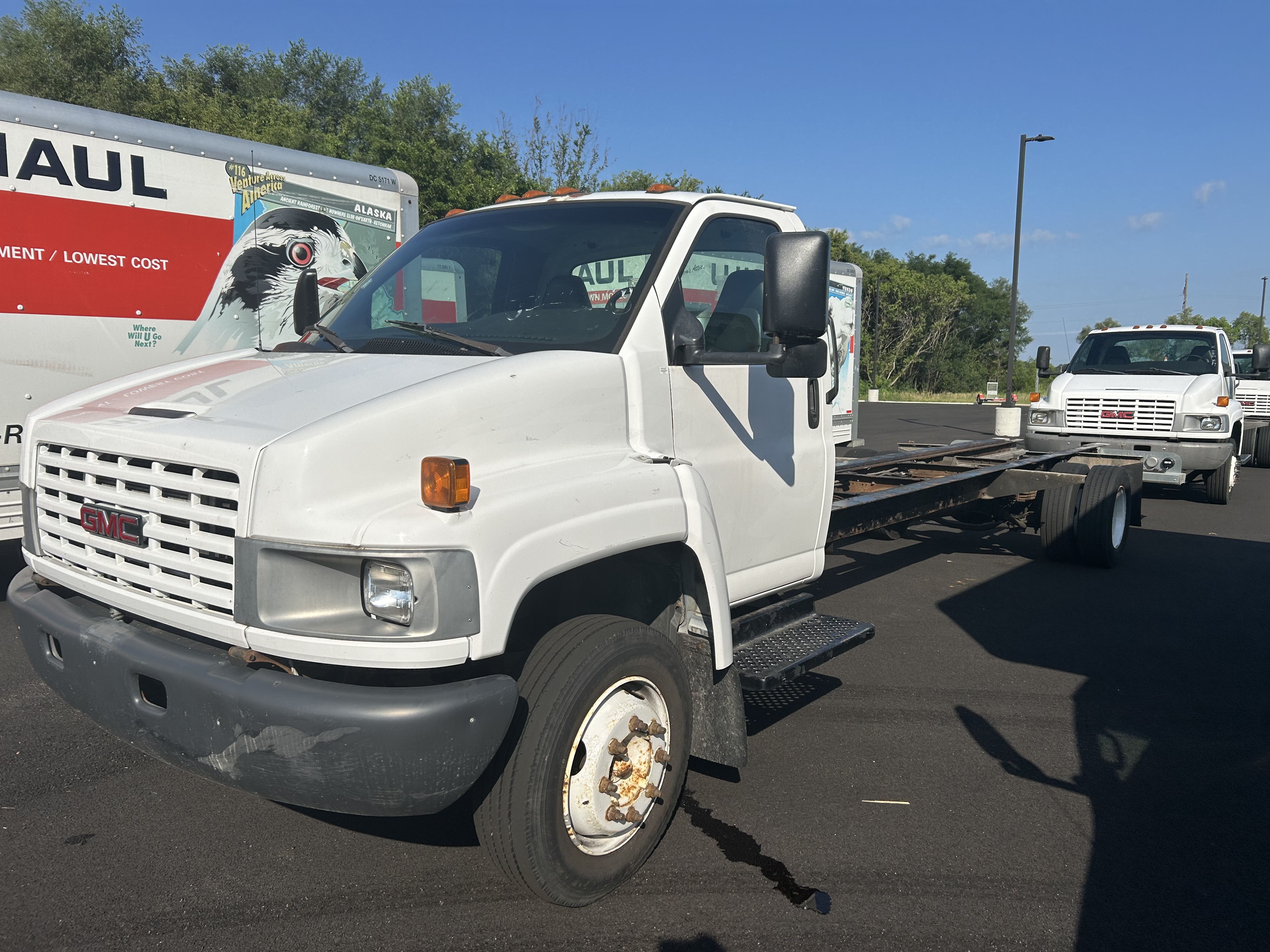 Used 2008 26 ' Cab and Chassis for sale