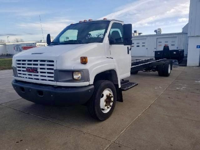 Used 2008 26 ' Cab and Chassis for sale