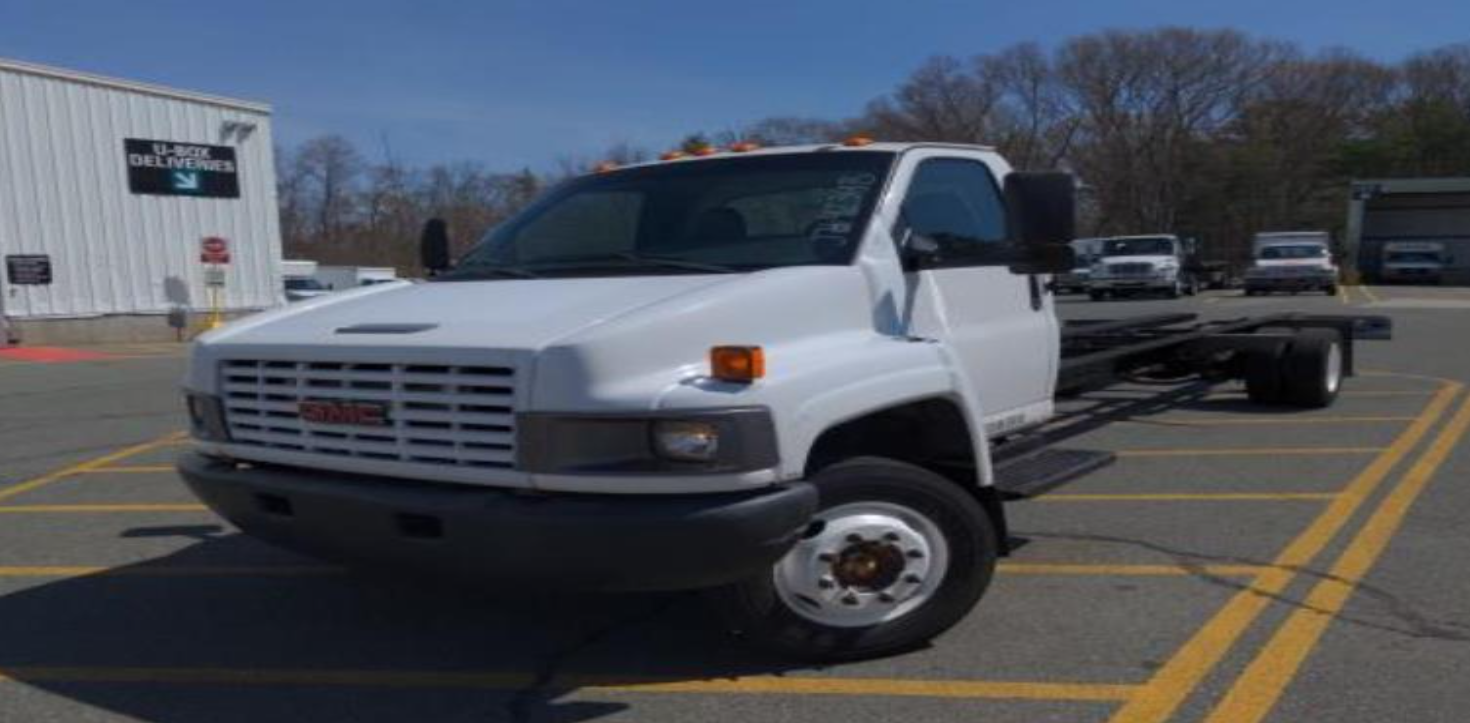 Used 2008 26 ' Cab and Chassis for sale