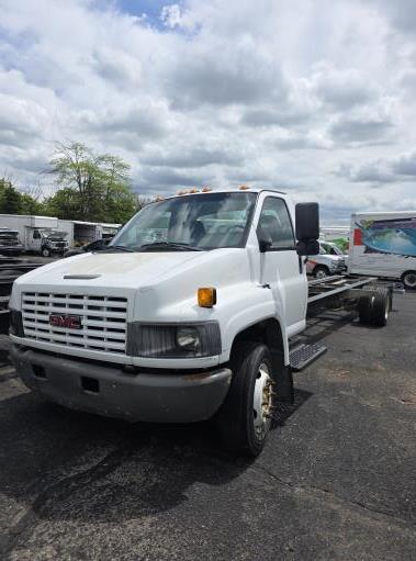 Used 2008 26 ' Cab and Chassis for sale