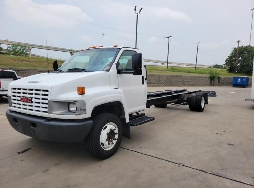 Used 2008 26 ' Cab and Chassis for sale