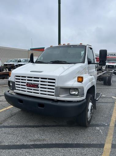 Used 2008 26 ' Cab and Chassis for sale
