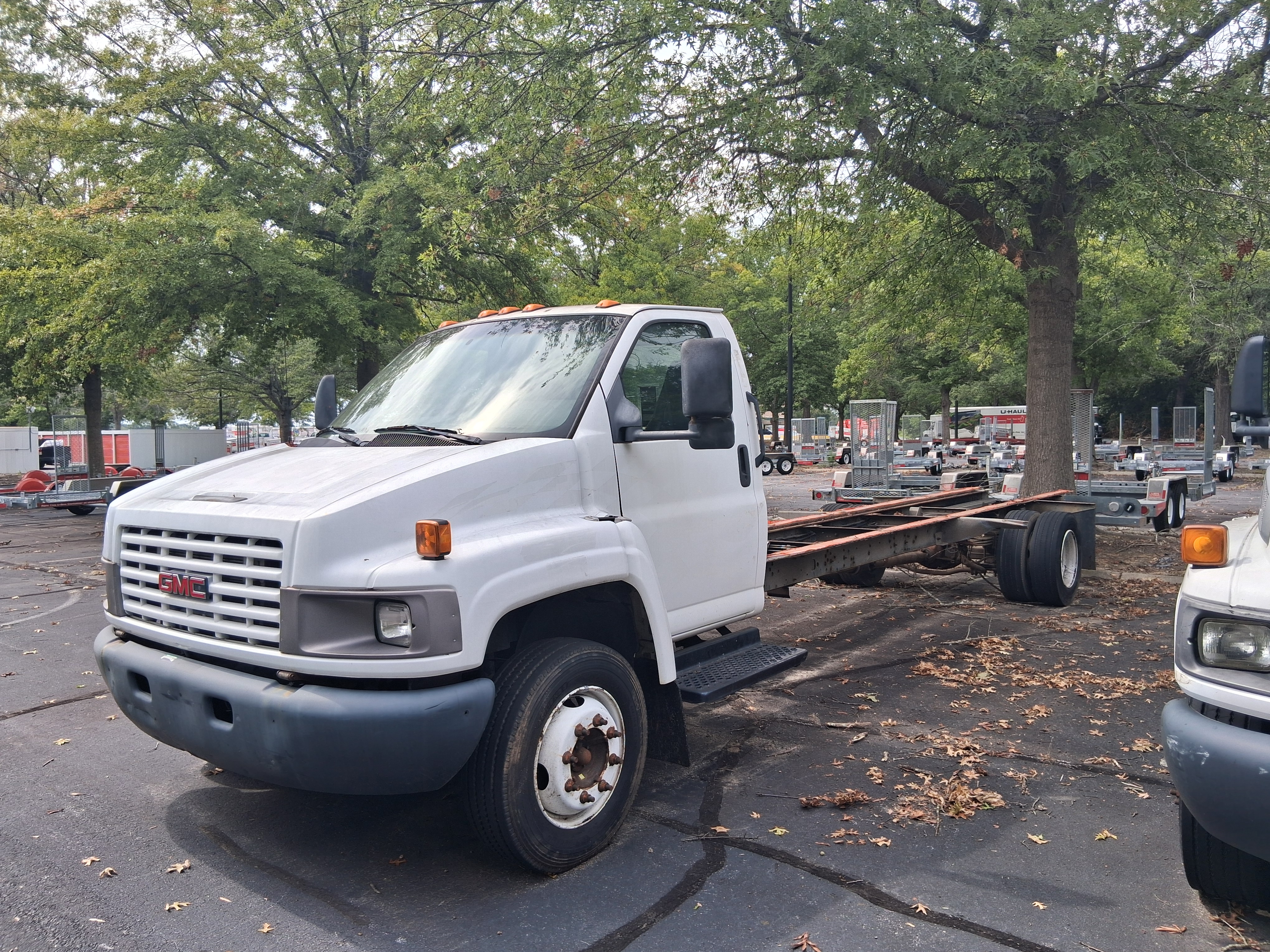 Used 2008 26 ' Cab and Chassis for sale