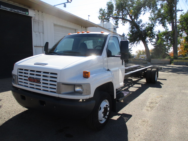 Used 2008 26 ' Cab and Chassis for sale