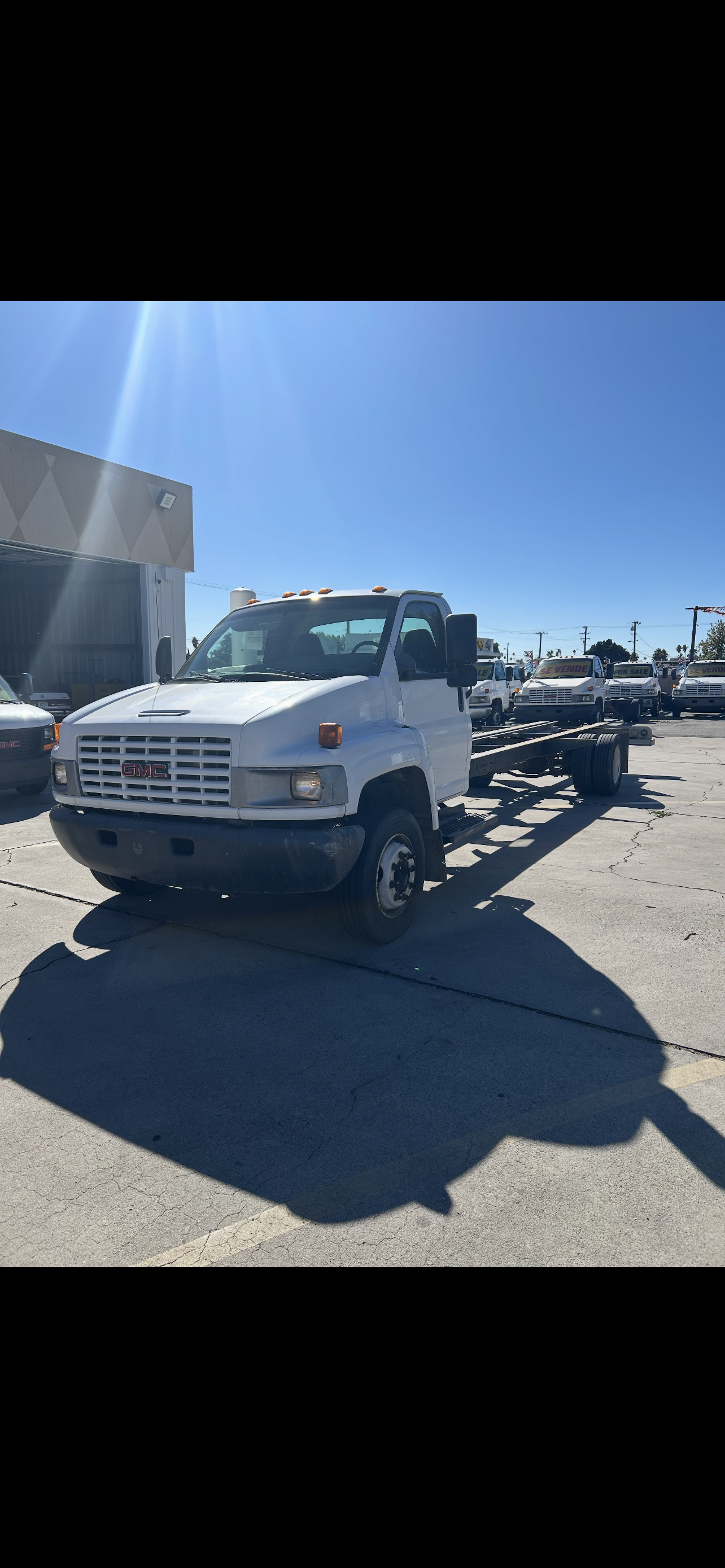 Used 2008 26 ' Cab and Chassis for sale