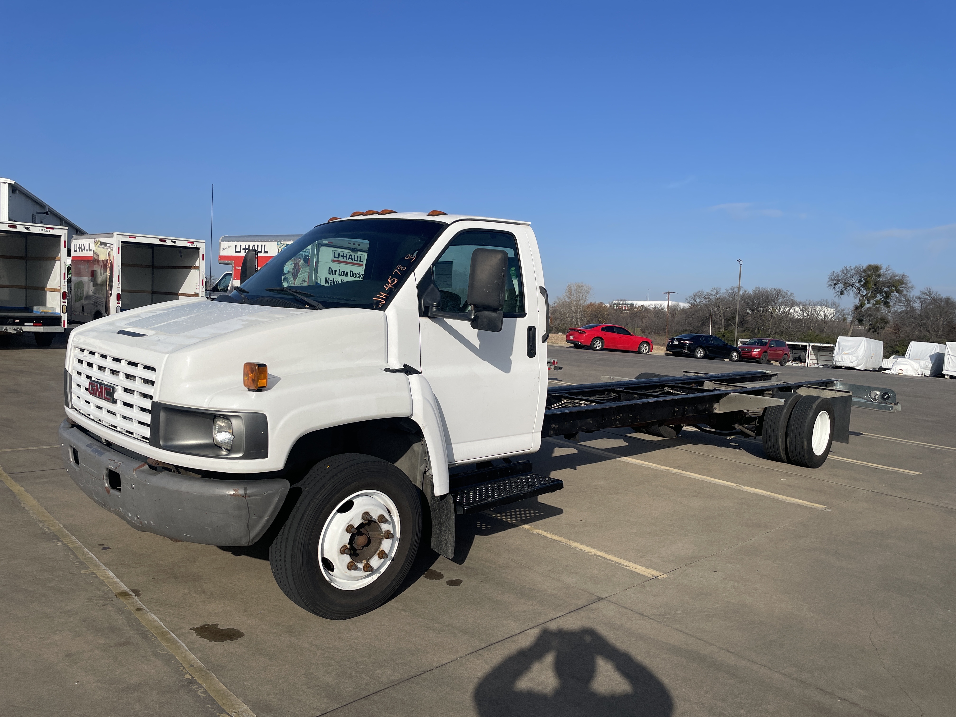 Used 2008 26 ' Cab and Chassis for sale