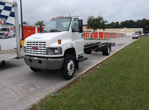 Used 2008 26 ' Cab and Chassis for sale