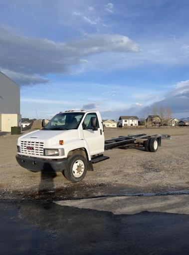 Used 2008 26 ' Cab and Chassis for sale