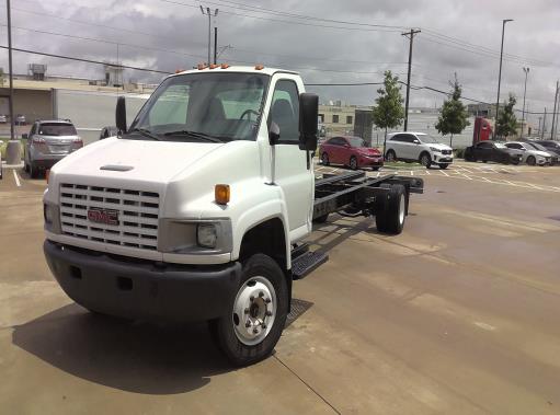 Used 2008 26 ' Cab and Chassis for sale