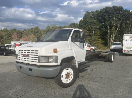 Used 2008 26 ' Cab and Chassis for sale