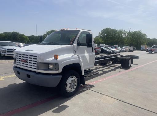 Used 2008 26 ' Cab and Chassis for sale