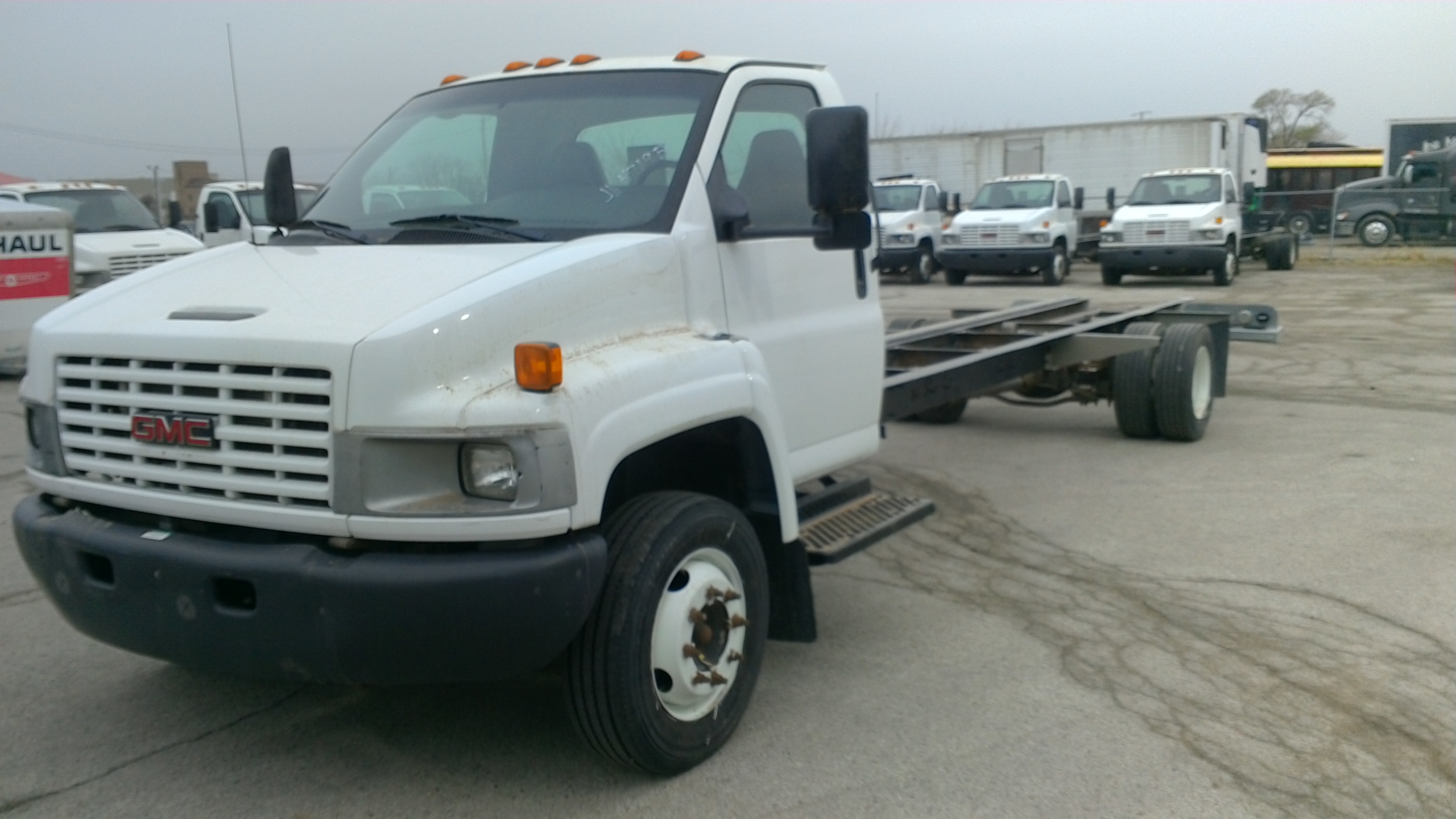 Used 2008 26 ' Cab and Chassis for sale