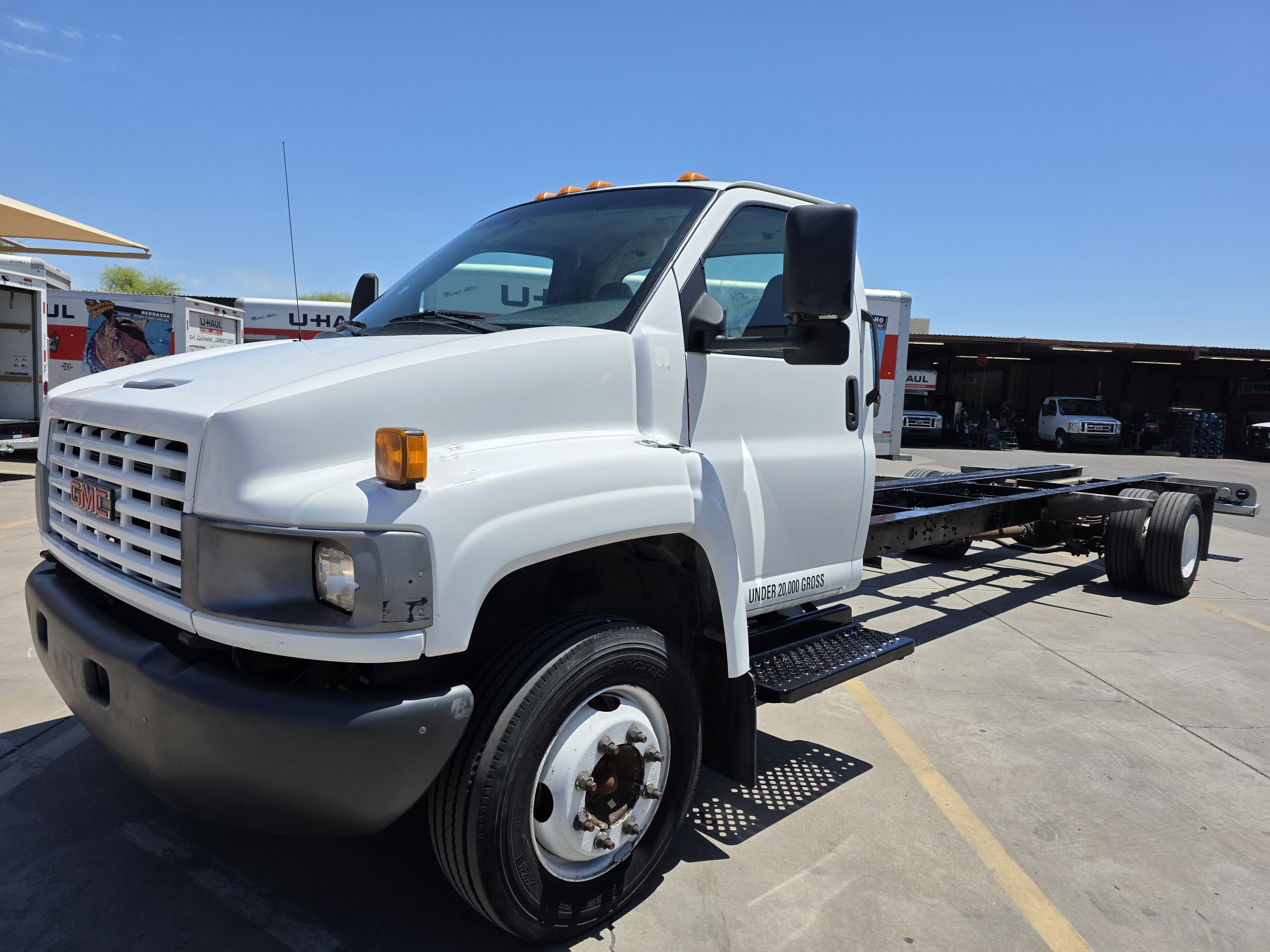 Used 2008 26 ' Cab and Chassis for sale
