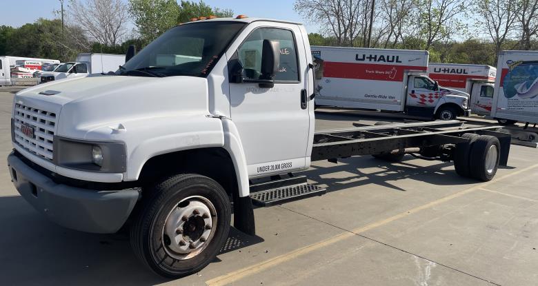 Used 2008 26 ' Cab and Chassis for sale