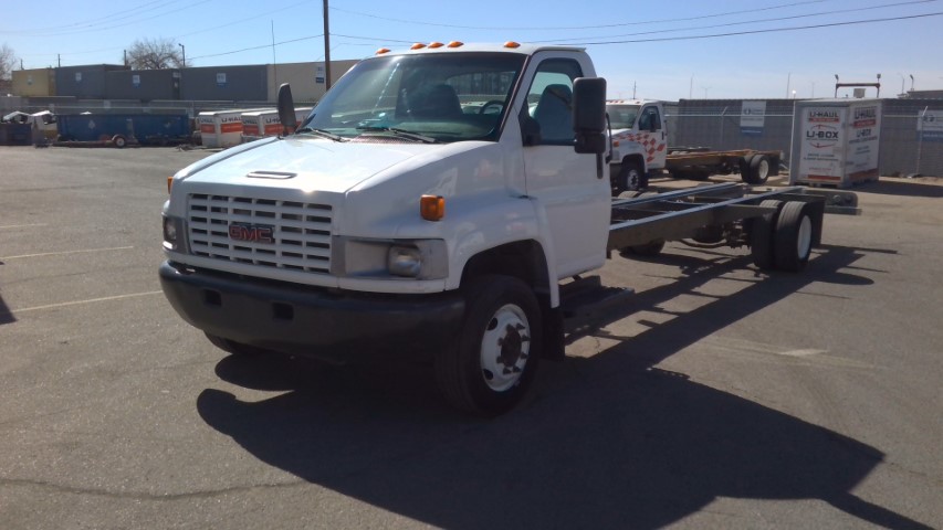 Used 2008 26 ' Cab and Chassis for sale