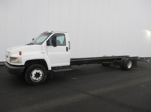 Used 2008 26 ' Cab and Chassis for sale