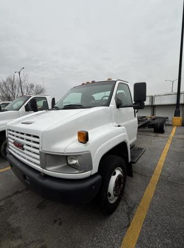 Used 2008 26 ' Cab and Chassis for sale