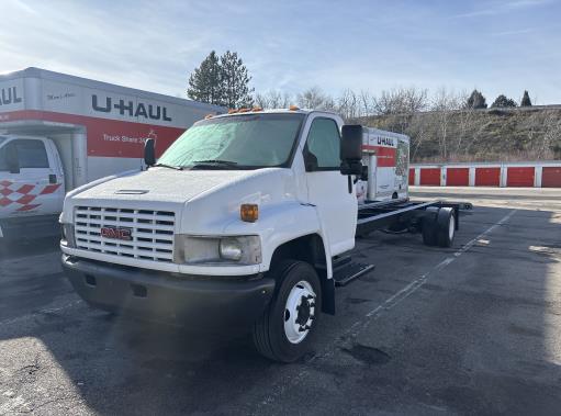 Used 2008 26 ' Cab and Chassis for sale