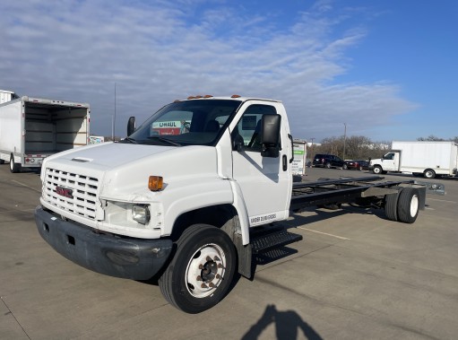 Used 2008 26 ' Cab and Chassis for sale