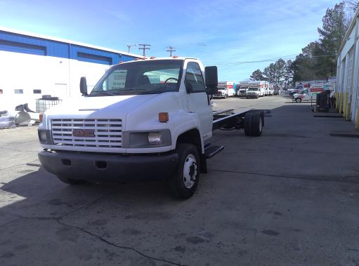 Used 2008 26 ' Cab and Chassis for sale