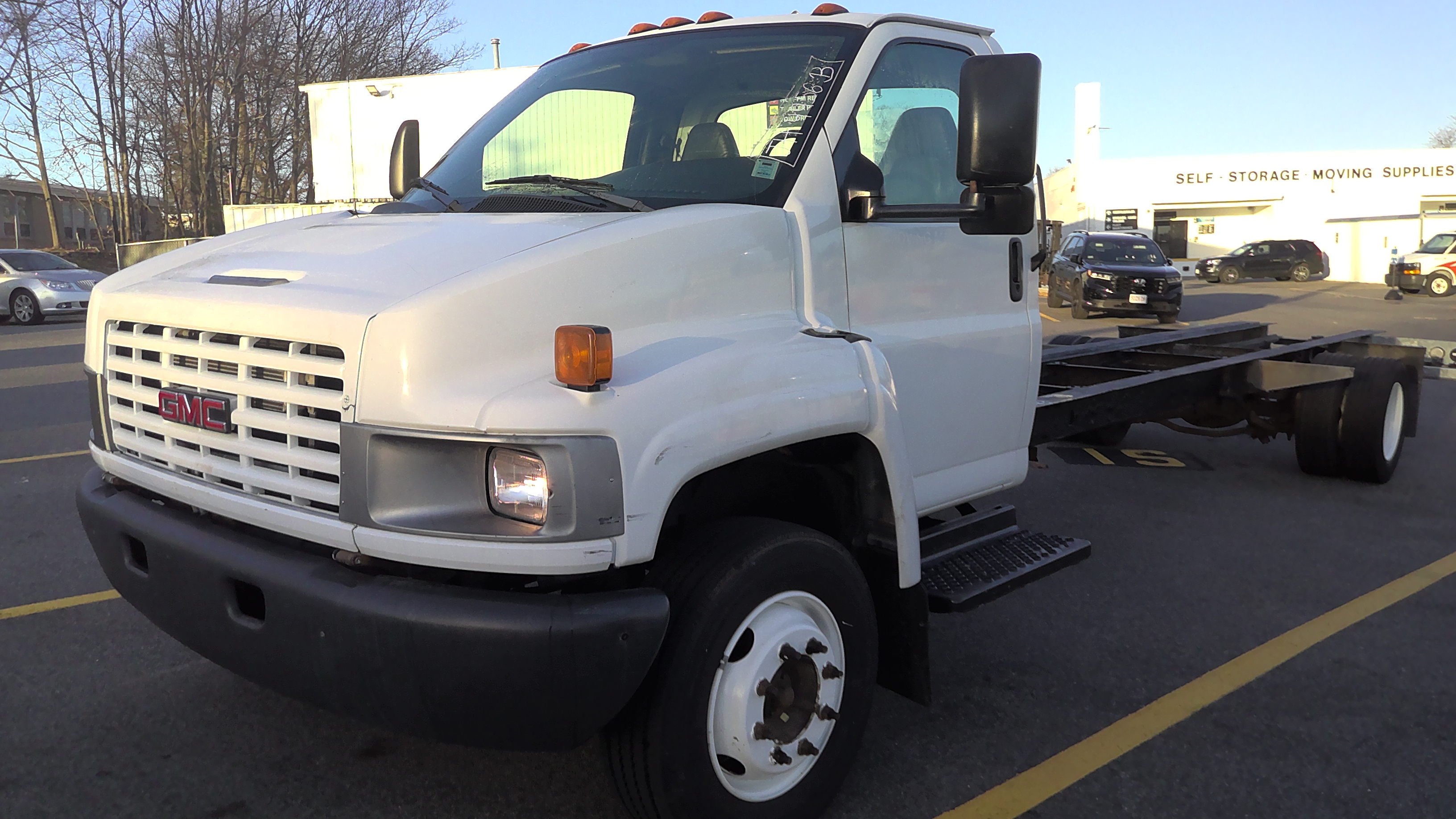 Used 2008 26 ' Cab and Chassis for sale