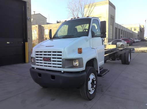 Cabina y chasis 2005 de 26 ft usados para la venta