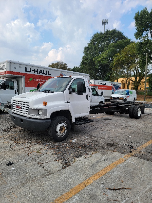 Cabina y chasis 2005 de 26 ft usados para la venta