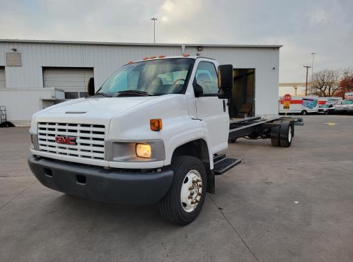 2005 GMC 5500 Cab and Chassis for Sale in Fort Worth, TX 76120 | U-Haul ...