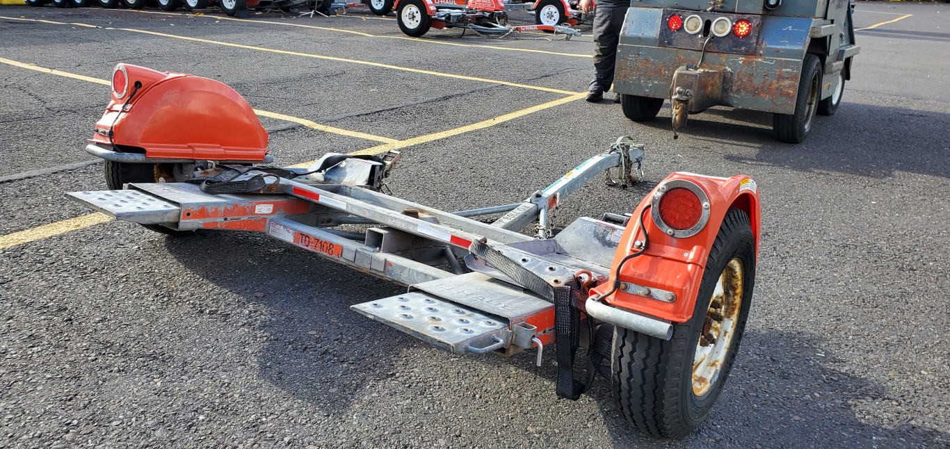 2000 Tow Dolly for Sale in Hartly, DE 19953 UHaul Truck Sales