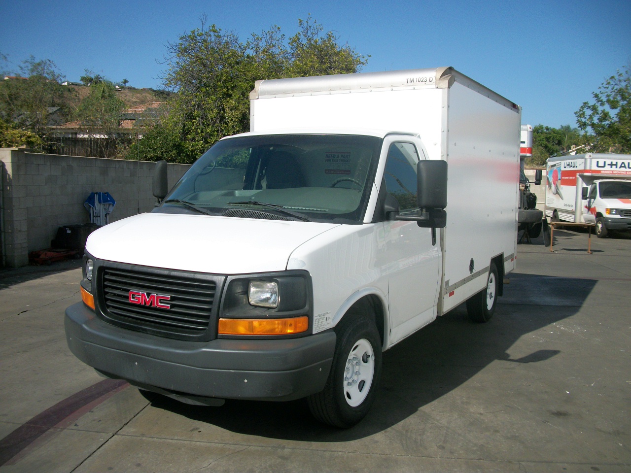 2010 10' Box Truck for Sale in Temecula, CA 92590 UHaul Truck Sales