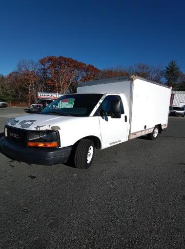 Used 2011 10 ' Box Truck for sale