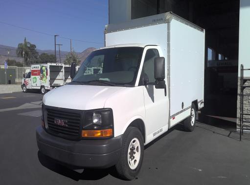 Used 2011 10 ' Box Truck for sale