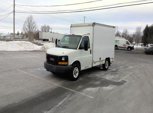 Used 2012 10 ' Box Truck for sale