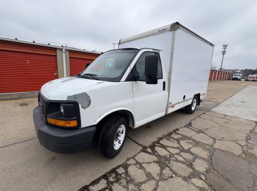 Used 2012 10 ' Box Truck for sale