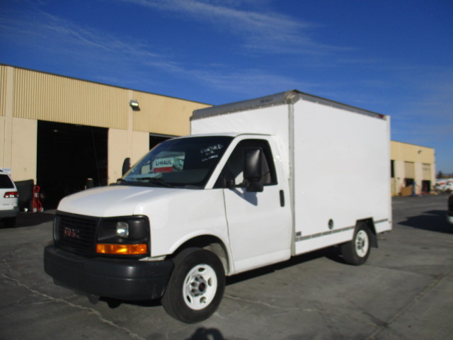 Used 2012 10 ' Box Truck for sale