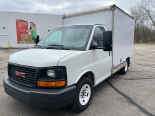 Used 2011 10 ' Box Truck for sale