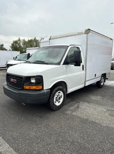 Used 2012 10 ' Box Truck for sale