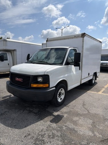 Used 2013 10 ' Box Truck for sale