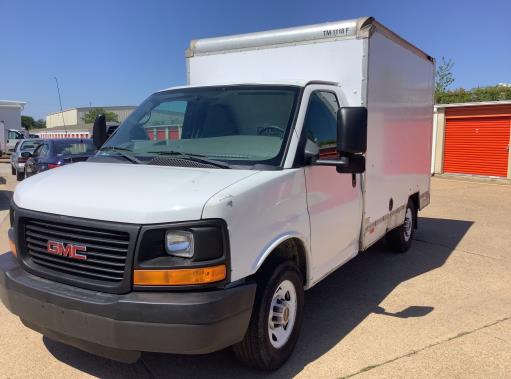 Used 2012 10 ' Box Truck for sale