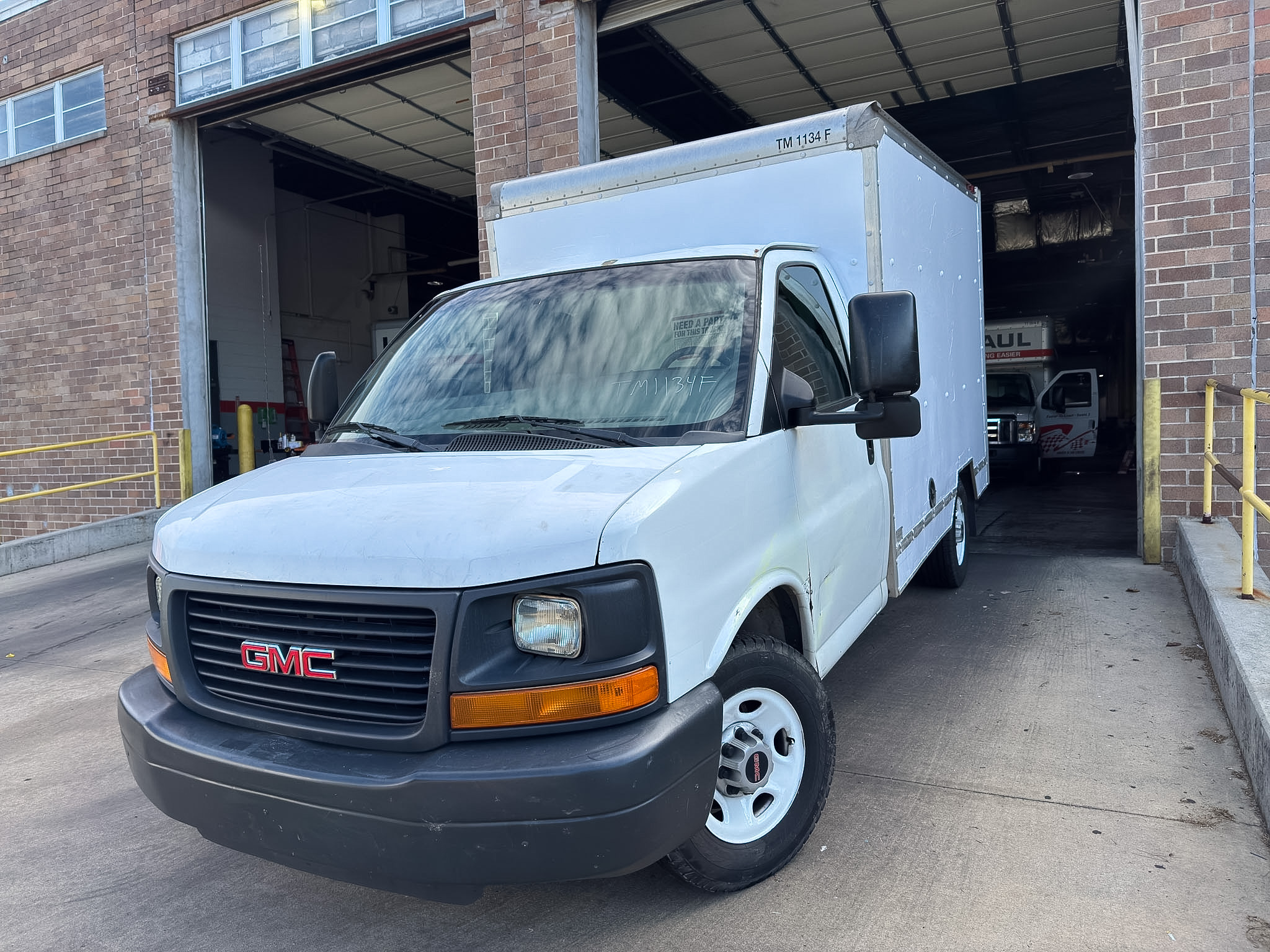 Used 2012 10 ' Box Truck for sale