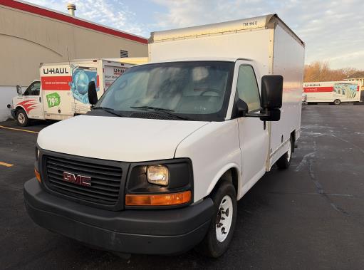 Used 2013 10 ' Box Truck for sale